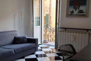 Casa Pertica, Finale Ligure