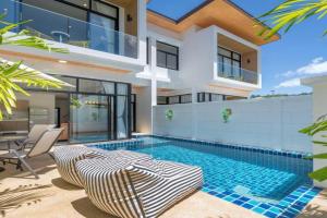 Goldena Twin Private Pool Villas, Bang Tao