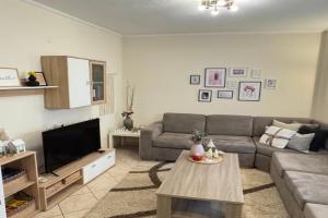 Cozy Home near the Mill of Elves Apartments, Trikala