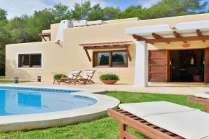 Villa El Abuelo, Es Canar