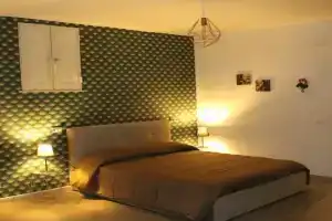 MARICCHIA per SAITTA HOLIDAYS Guest house, Palermo