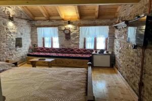 Old Room Bazaar, Gjirokaster