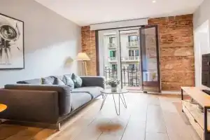 22MAL1074- Nuevo piso a 10min de Sagrada Familia Apartments, Barcelona