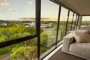 River City Views With Spa Pool, BBQ & Sky TV Guest house, Wanganui