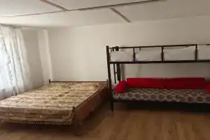 Tuz House R2, Bakuriani
