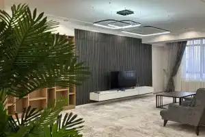 Treasure of the Night apt 20 near complex Tsum and Gum Apartments, Bishkek
