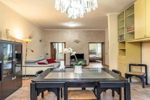 Marty House by Rentbeat, Tivoli