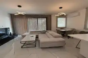 Glabur Stays -'s Finest 2 Bedroom, Nicosia