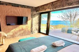 Dolce Lava - Luxury LavaStone Suite Apartments, Aci Castello