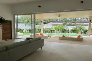 Casa Tropical Luxe, Baan Tai
