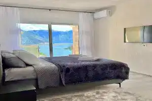 Villa Maki, Donji Morinj