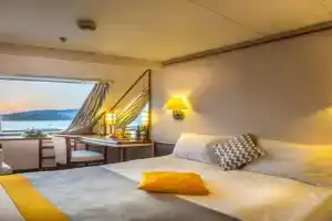 ALBAKER TOUR MIRAY CRUISES TOUR KuSADASI - PaTMOS - AtINA - MIKONOS - RODOS - Hotel, Cesme