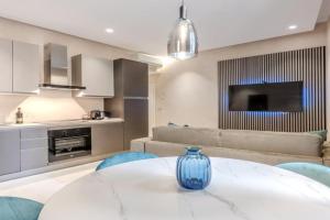 The Bliss Apartments, Genoa