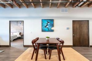 Urban Modern Living PERFECT for long term stays Apartments, Spokane