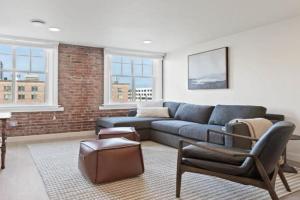 Roav Stays - J and K on Main Luxury Apartment 405, Spokane