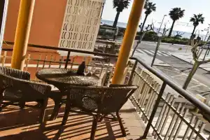 Cristobal Planet Apartment, La Pineda