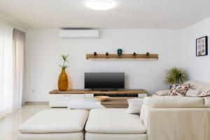 SASA - Apartment A - MPolo, Medulin