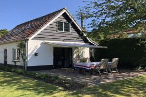 Vrijvakantiehuis De koektrommel Guest house, Domburg