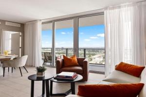 42nd Floor Penthouse 3 BDR in Hyde Beach House, Hollywood