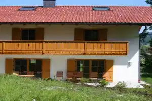 Haus Schwänli mit Kachelofen und Sauna Guest house, Oberammergau