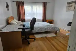 Spacious, elegant, and ultra-comfortable room, Montreal