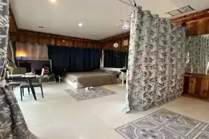 Honey moon party Guest house, Chaweng Beach