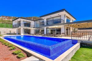 Villa Etoo, Kalkan