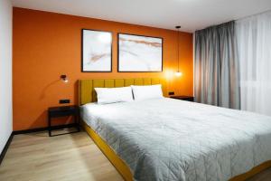 SVITLO mayzhe ne vimikayut! Apartamenti MYFREEDOM bilya Sofiyivskoyi ploshchi z vodoyu ta teplom, Kiev