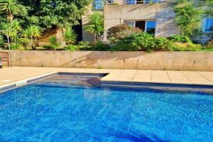 Agréable 2 pièces dans villa avec piscine, Calvi