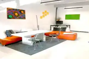 Modern Central Family Apt - Sleeps 6 and Baby Apartments, Leiden