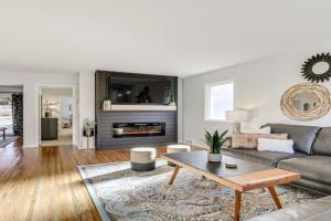 Fox Run Bungalow with Patio and Yard in! Guest house, Lincoln