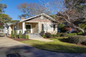 The Wren Main and Guest House, Columbia