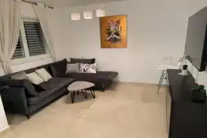 Awesome Apartment, Netanya