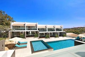 Modern 2-BR townhouse walking distance to the beach, Choengmon