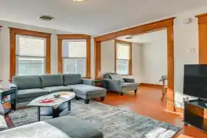 Walk to Washington Park Remote Work-Ready Apt! Apartments, Albany