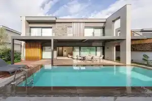 Villa with Private Swimming Pool in Bodrum, Guemuesluek