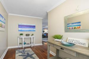 Paradise Place Duval Square Apartments, Key West