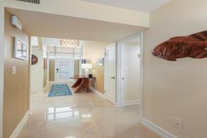 Beach Club Paradise Penthouse 401, Key West