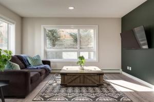 Free Heated Parking, Close to DT, Pet Friendly Apartments, Calgary