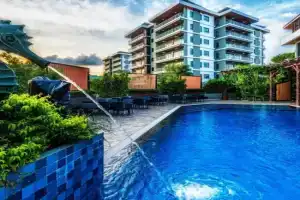 Chalong Miracle Lakeview Apartments, Chalong