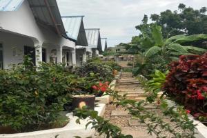 MARGOSA bungalow, Mini-hotel, Nungwi