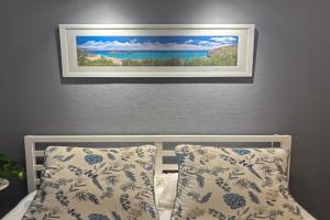 Tokyo Disney Resort 3 minutes by train, along Symbol Road, and plenty of commercial facilities!Free wifi, double bed, Funabashi