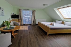 Ferienwohnungen Eisele 2 Apartments, Bad Zwischenahn