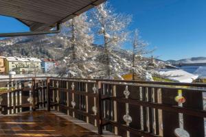 Rododendro 29 - Ciclovia Alpe Adria APT with Terrace Apartments, Tarvisio