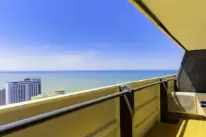 Azure Horizon Apart-hotel, Batumi