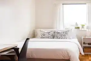 Private room in a family home with great views, Reykjavik