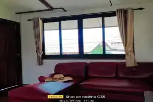Ban Bang Po Bee House, Ban Bang Po