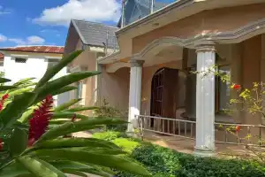 skyport villa, Mbweni