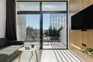 Petalouda Apartments, Kallithea