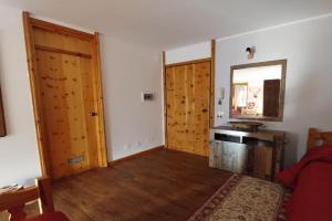 Casa Cornella cir226, Pila